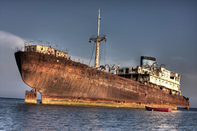 Después de 90 años, reaparece un barco extraviado en el Triángulo de las Bermudas-0